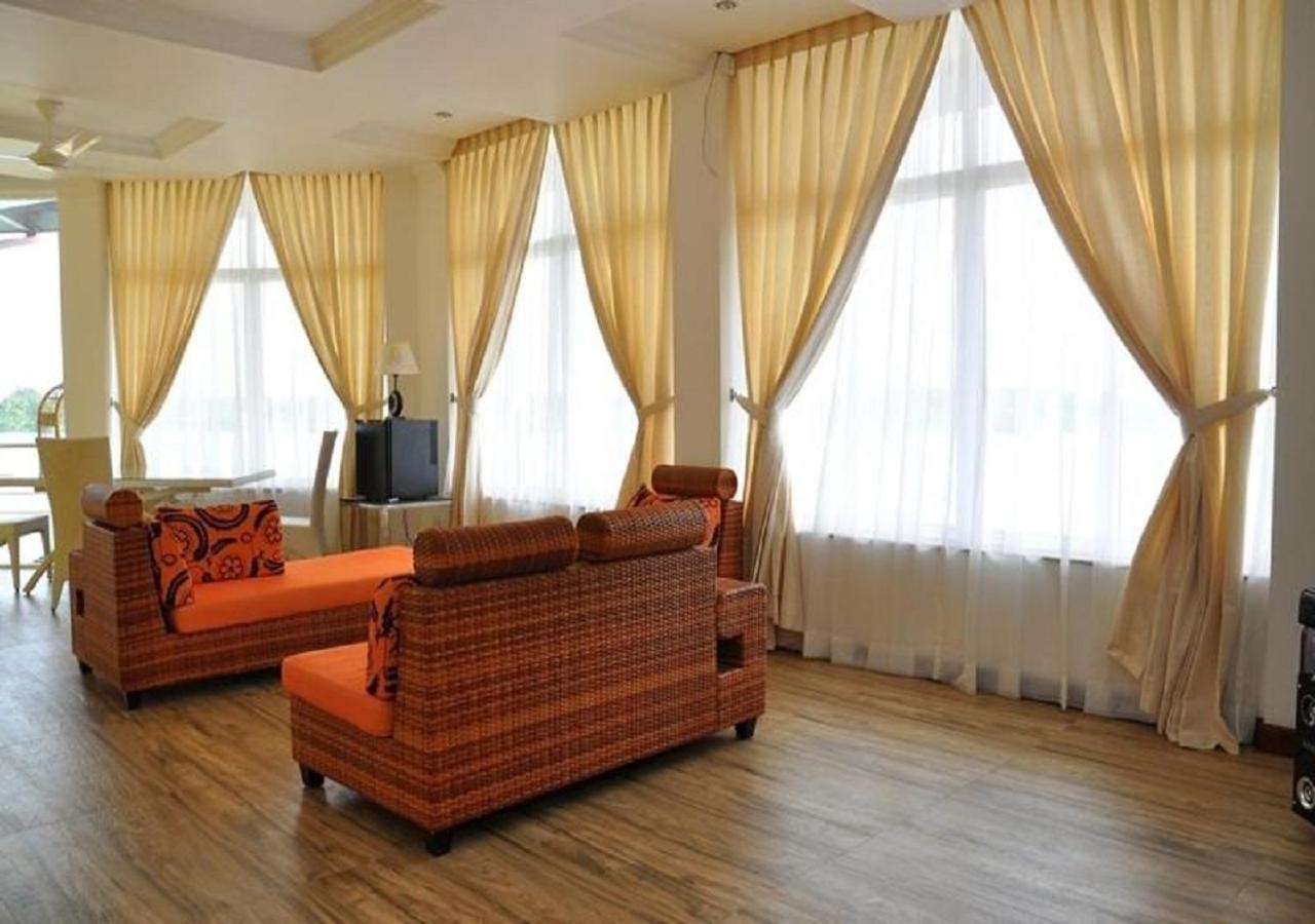 Hotel East Lagoon Batticaloa Eksteriør billede