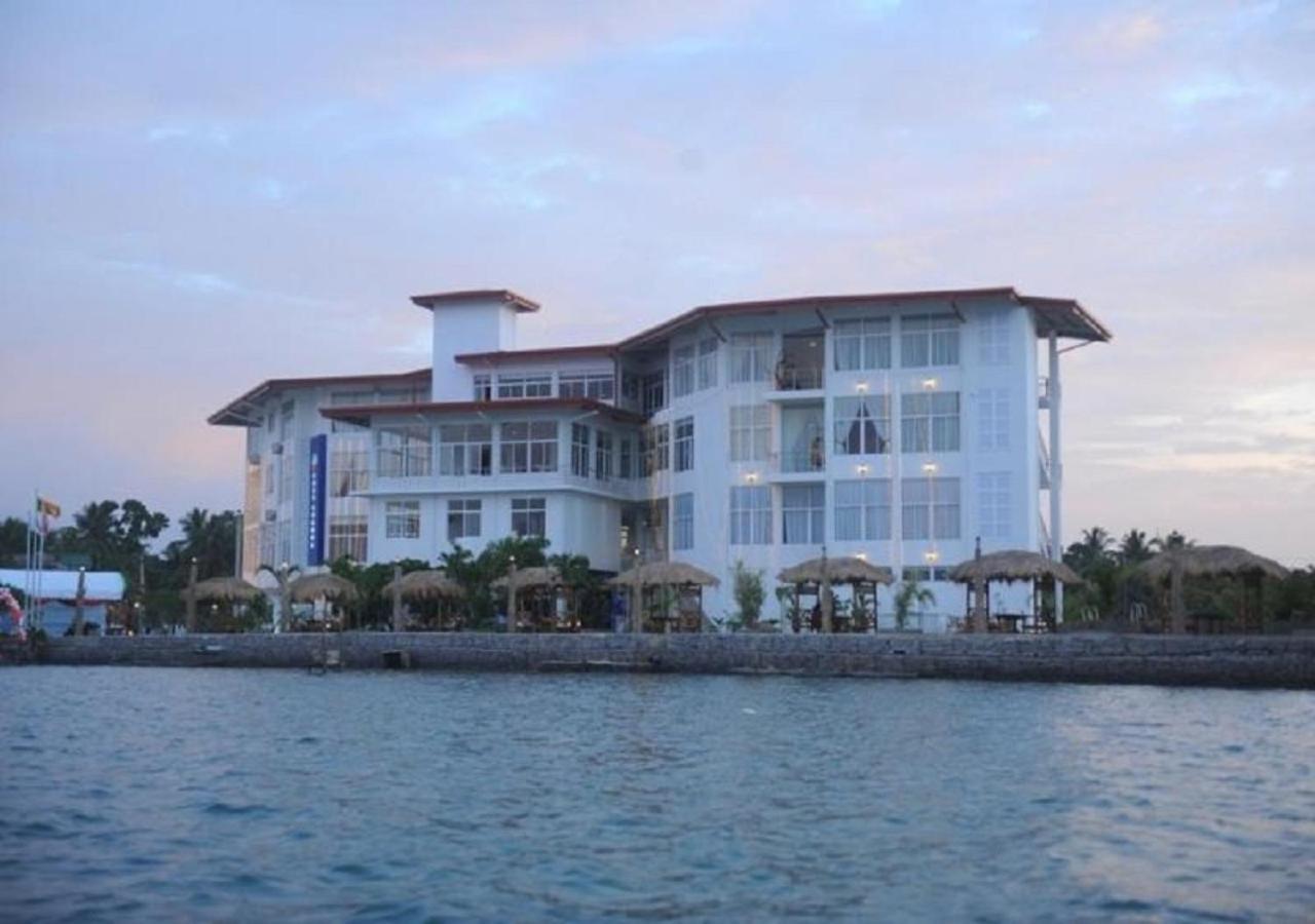 Hotel East Lagoon Batticaloa Eksteriør billede